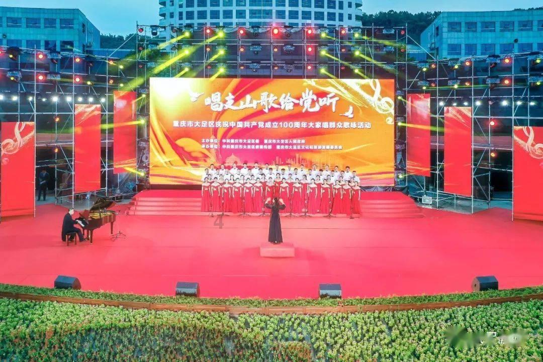 闺蜜的时尚对决